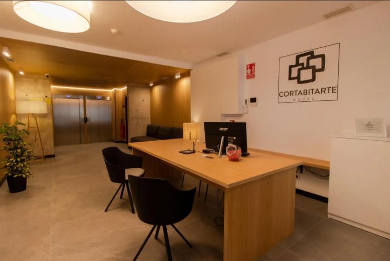 Hotel Cortabitarte Soria Bagian luar foto