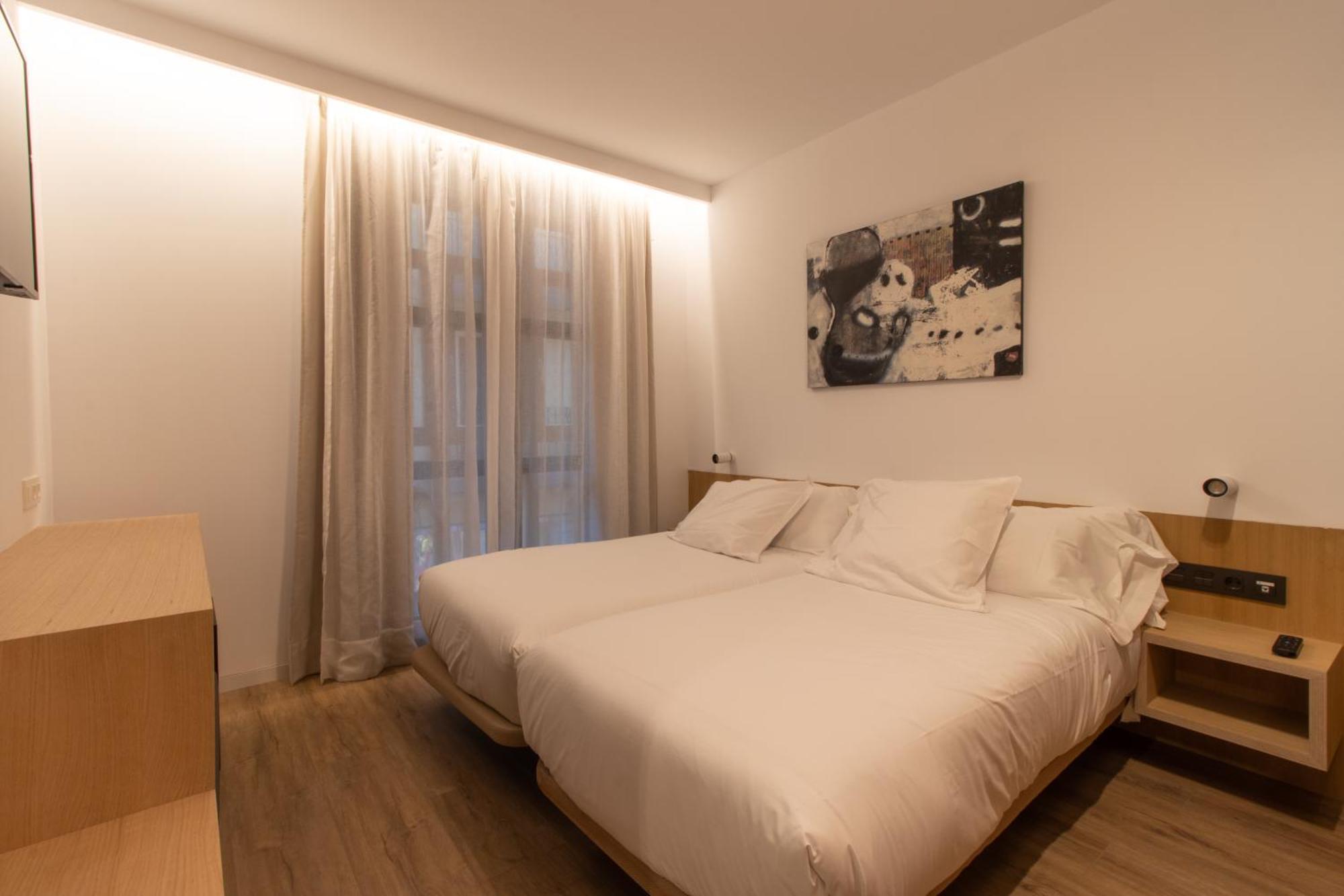 Hotel Cortabitarte Soria Bagian luar foto