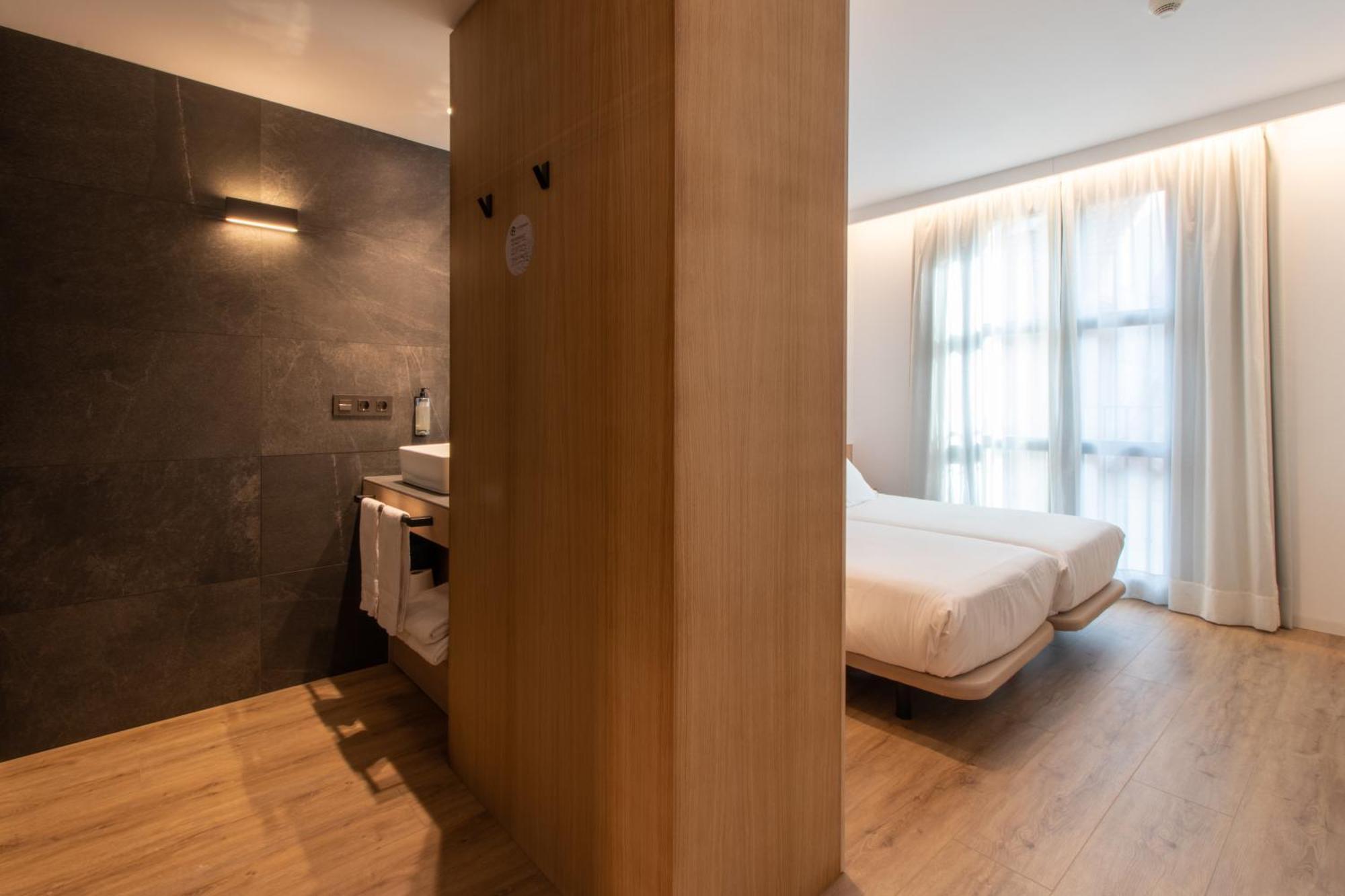Hotel Cortabitarte Soria Bagian luar foto