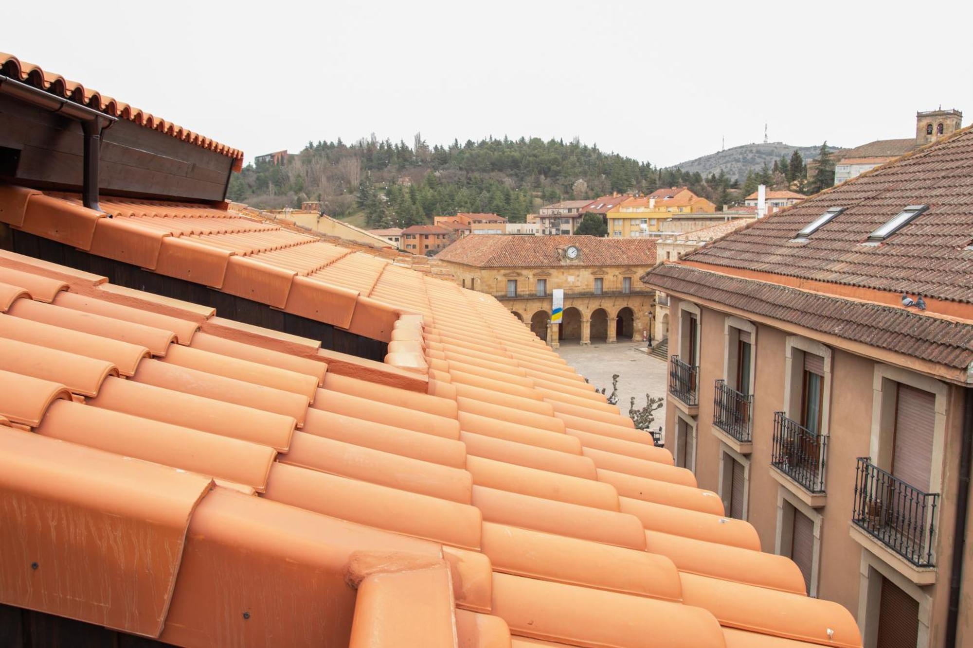 Hotel Cortabitarte Soria Bagian luar foto