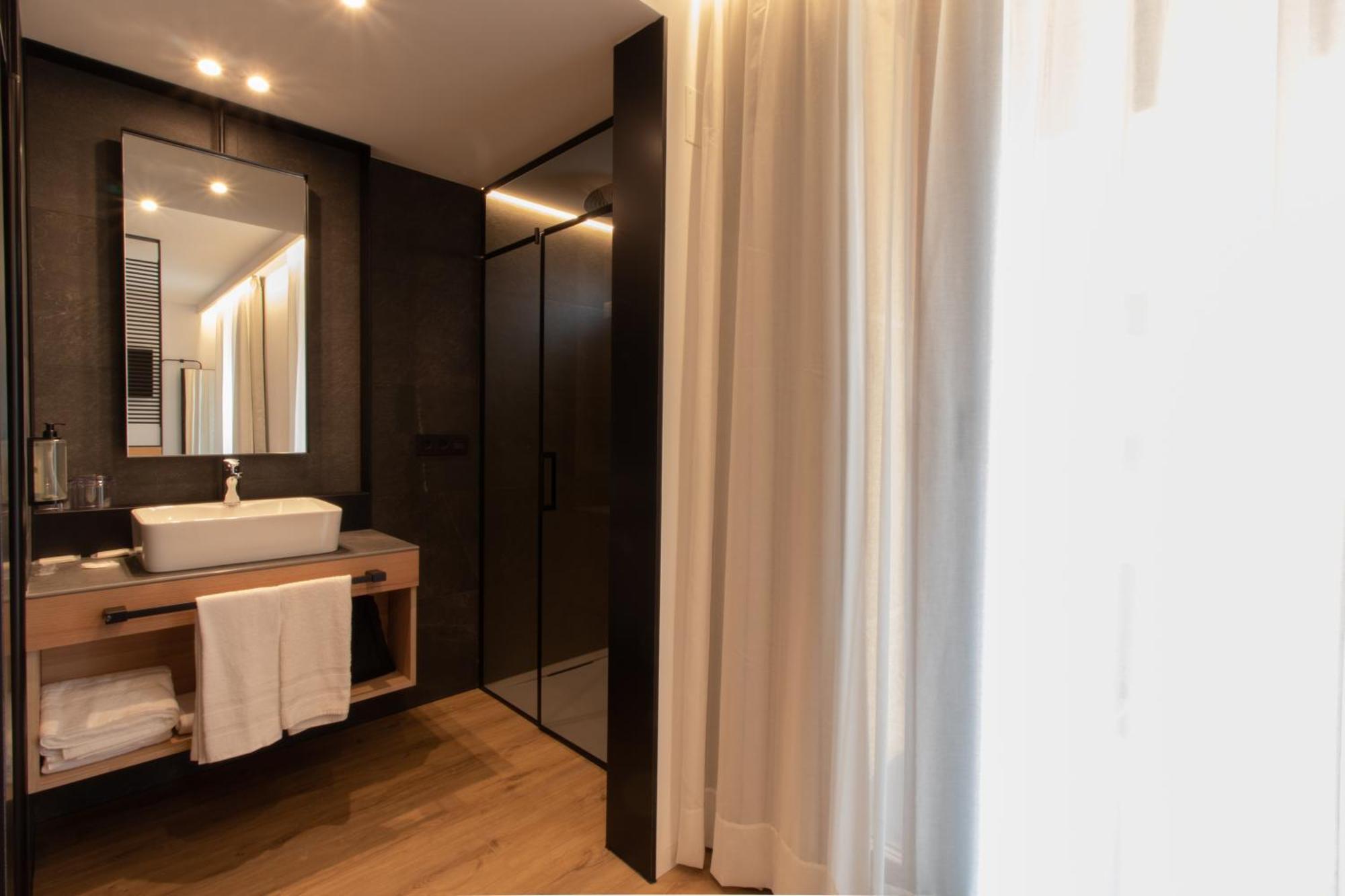 Hotel Cortabitarte Soria Bagian luar foto