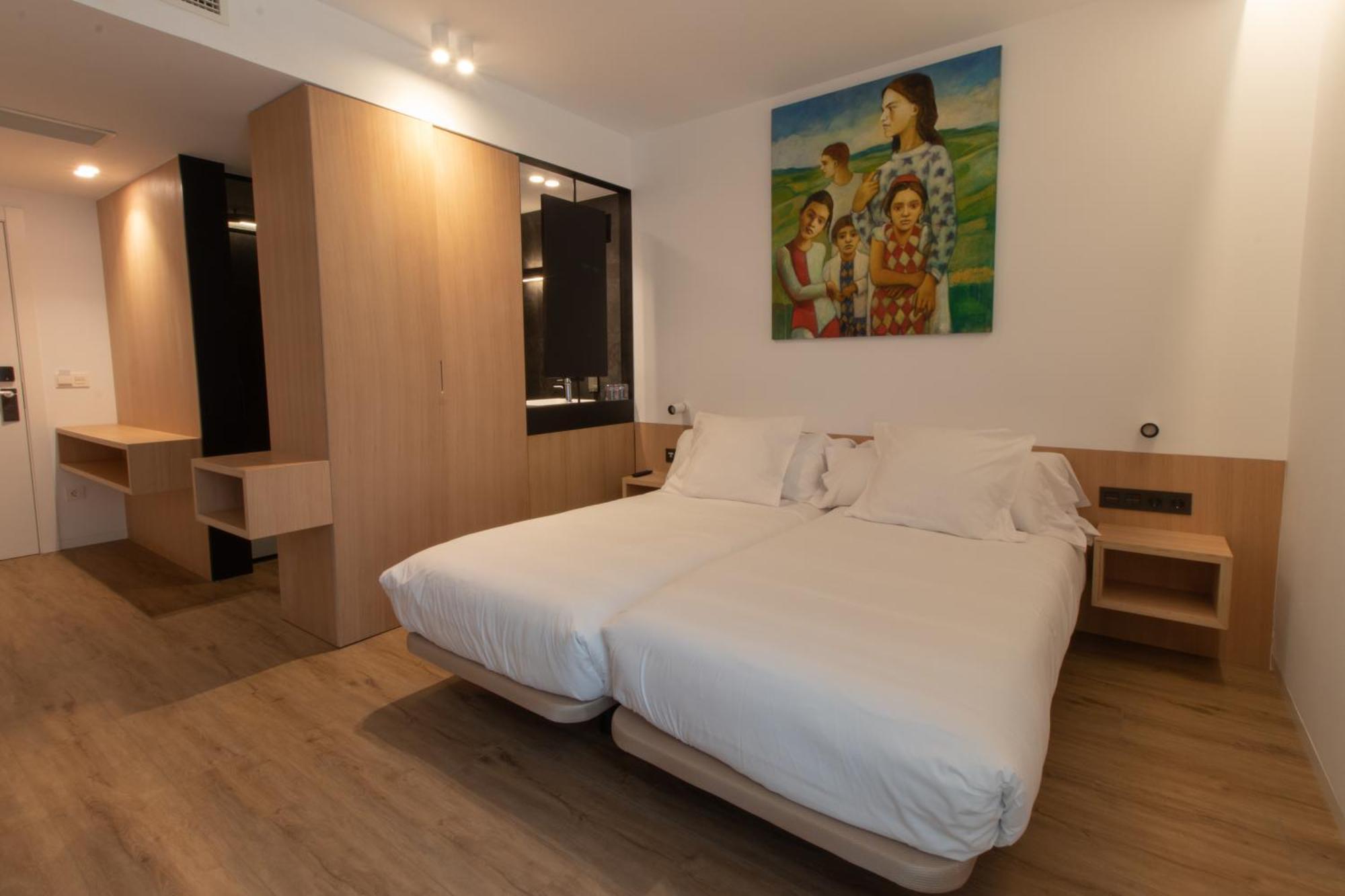 Hotel Cortabitarte Soria Bagian luar foto
